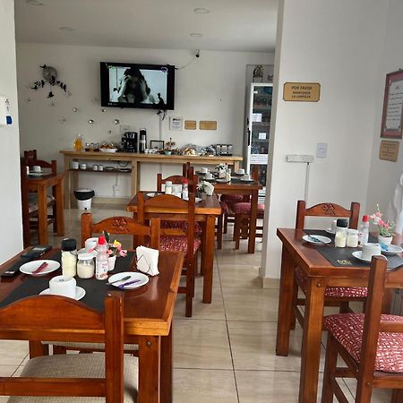 Ms Hotel Campos 26 อูซัวยา ภายนอก รูปภาพ