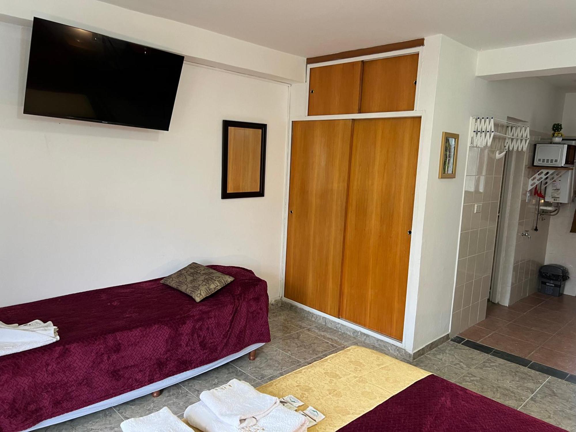 Ms Hotel Campos 26 อูซัวยา ภายนอก รูปภาพ