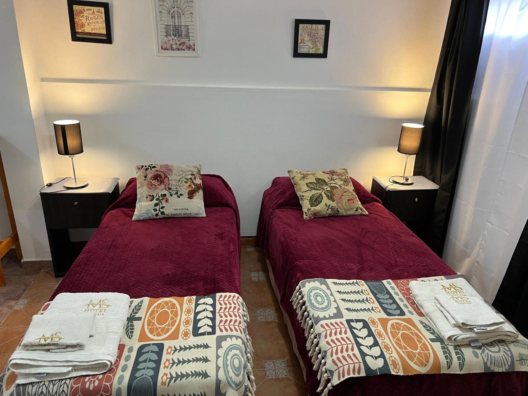 Ms Hotel Campos 26 อูซัวยา ภายนอก รูปภาพ