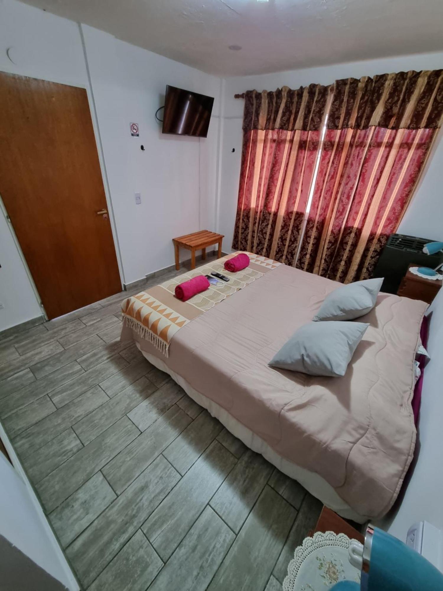 Ms Hotel Campos 26 อูซัวยา ภายนอก รูปภาพ