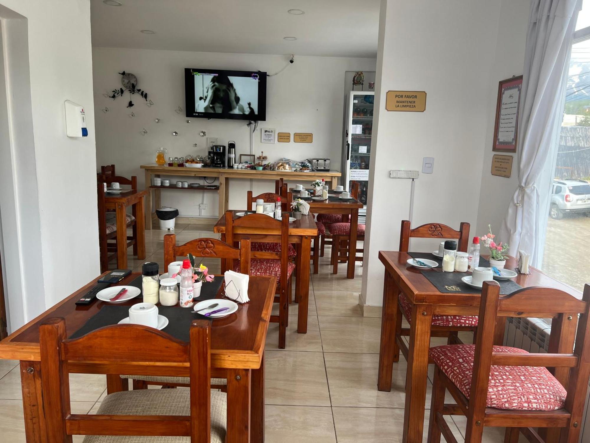 Ms Hotel Campos 26 อูซัวยา ภายนอก รูปภาพ